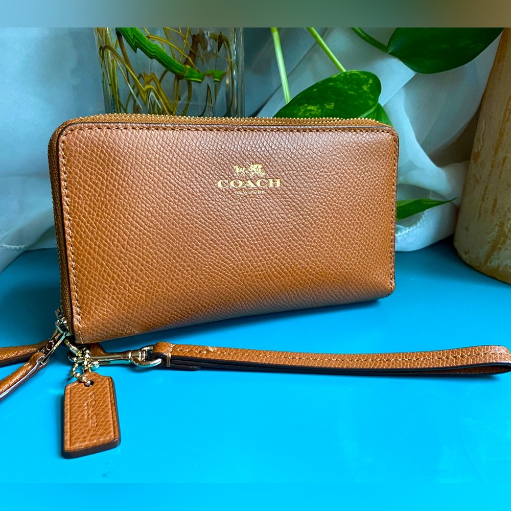 Like New Coach Long Wallet with Double Zipper